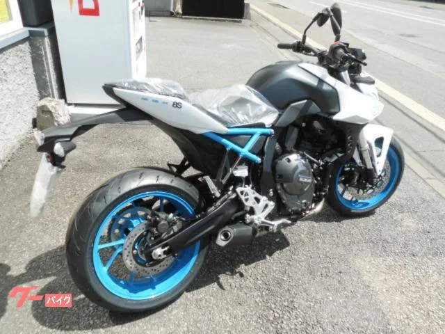 Suzuki GSX-8S 2023 — миниатюра 3