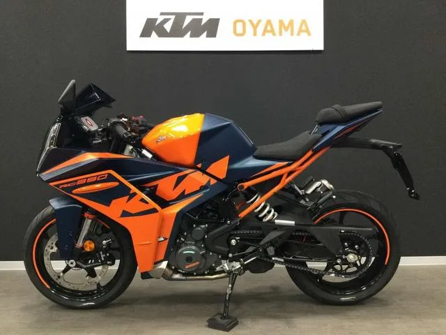 KTM RC390 2023 — миниатюра 5