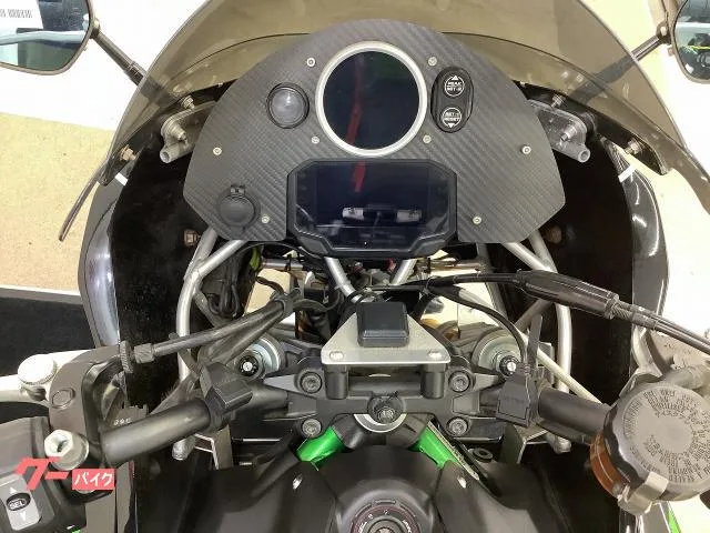 Kawasaki Z900 SE GPZ USB1 2022 — миниатюра 3