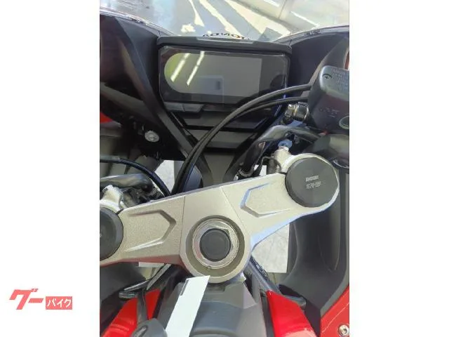 Honda CBR650R 2023 — миниатюра 5