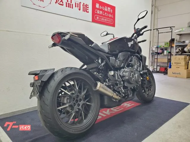 Honda CB1000R USB SC 2023 — миниатюра 3