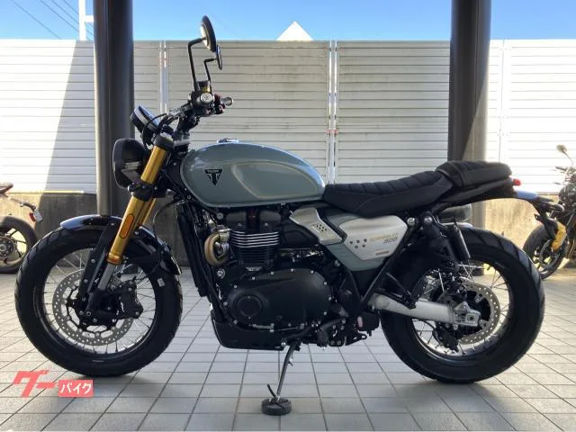 TRIUMPH 900 2026 — миниатюра 2