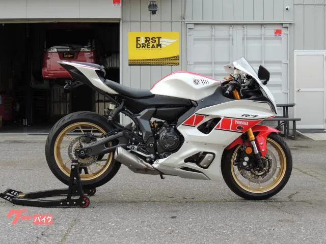 Yamaha YZF-R7 60th 2022 — фото 1, купить с доставкой в Москву