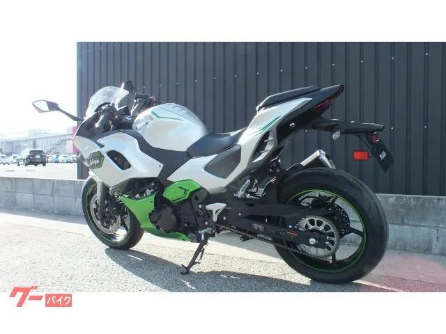 Kawasaki Ninja 7 Hybrid 2024 2025 — миниатюра 3