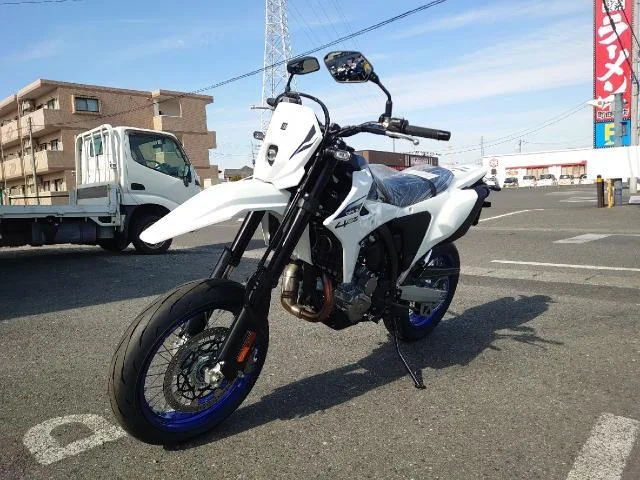 Suzuki DR-Z4SM 3 2025 — миниатюра 3