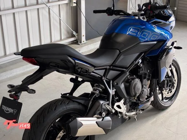 TRIUMPH 800 LED 2025 — миниатюра 3
