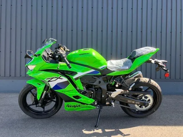 Kawasaki Ninja ZX-25RR 2026 BFRC lite /KQS 2026 — миниатюра 2