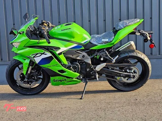 Kawasaki Ninja ZX-4RR 2026 / //BFRC liteR 2026 — миниатюра 2