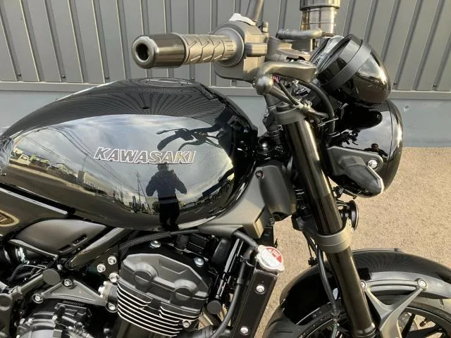 Kawasaki Z900RS Black Ball Edition 2026 ETC 2026 — миниатюра 4