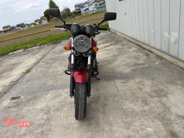 Honda CB400Super Four VTEC Revo 2022 — миниатюра 3