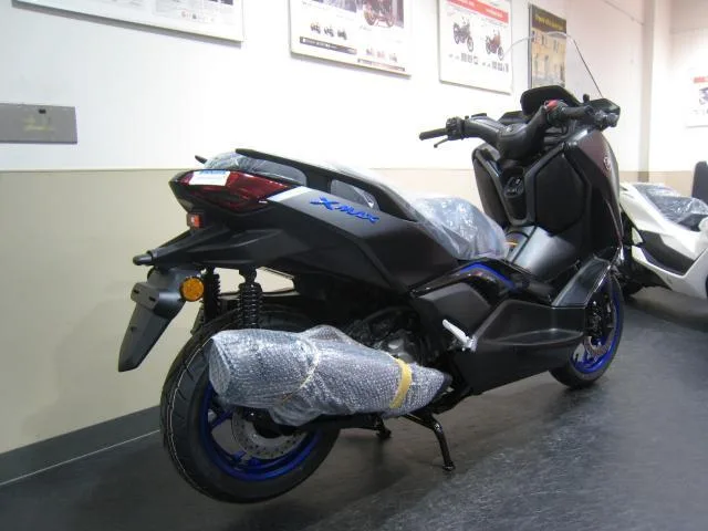 Yamaha X-MAX250 2025 — миниатюра 3