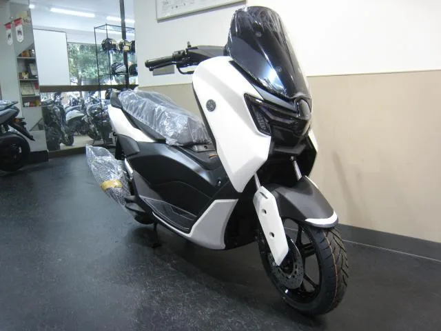Yamaha NMAX 2026 — миниатюра 2