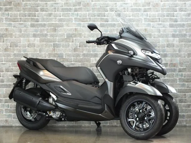 Yamaha 300 2024 — фото 1, купить с доставкой в Москву