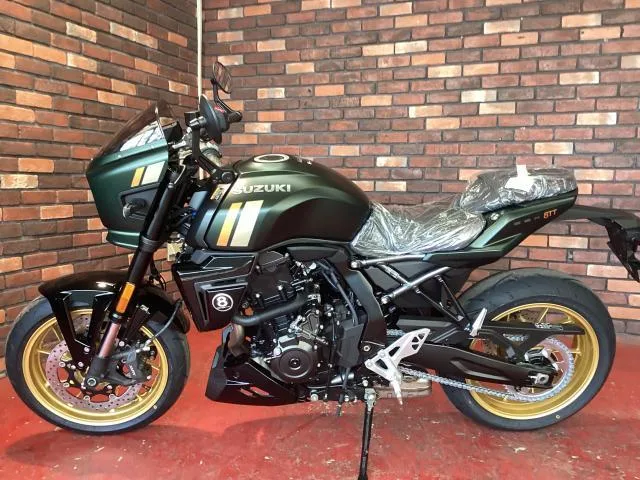 Suzuki GSX-8TT 2026 — миниатюра 2