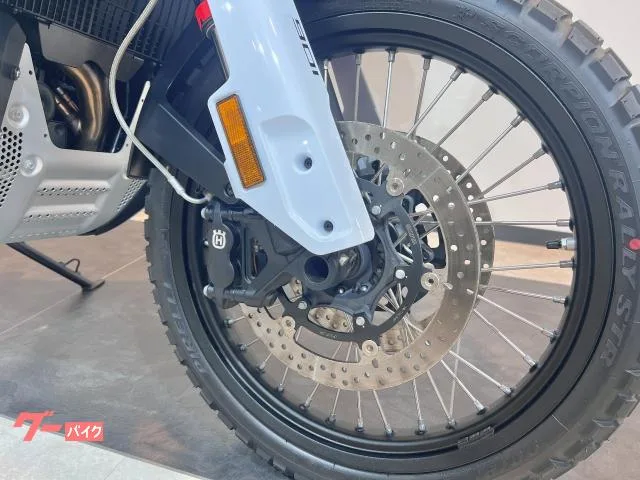 HUSQVARNA 901 ETC2.0 2023 — миниатюра 3
