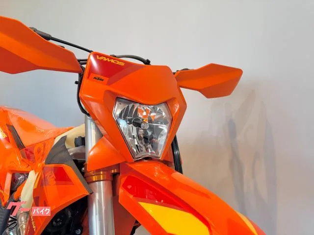KTM 250EXC-F SIX DAYS 2025 — миниатюра 2