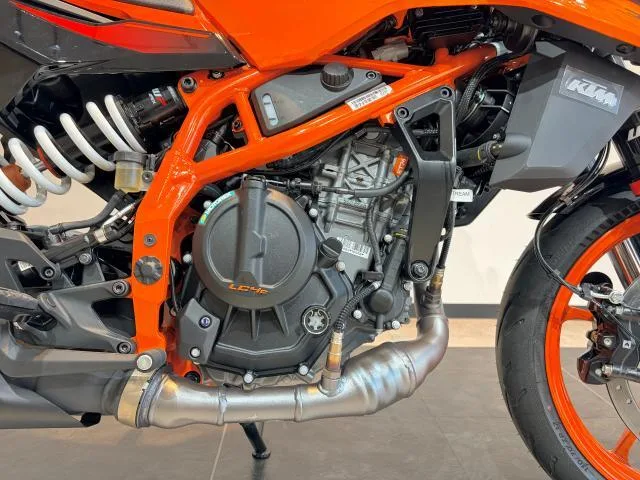 KTM 390 2025 2026 — миниатюра 3
