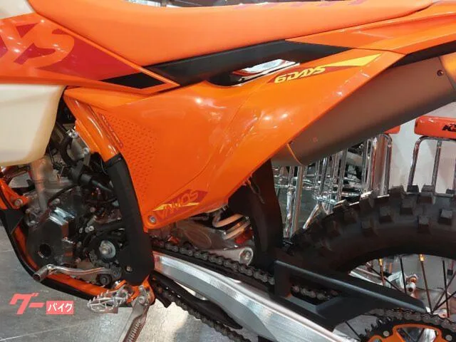 KTM 250EXC-F SIX DAYS 2025 2025 — миниатюра 3