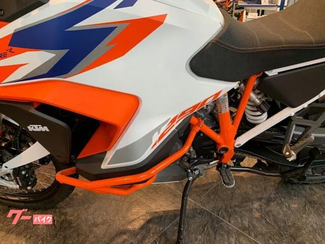 KTM 1290 R 2023 ETC2.0 2023 — миниатюра 5