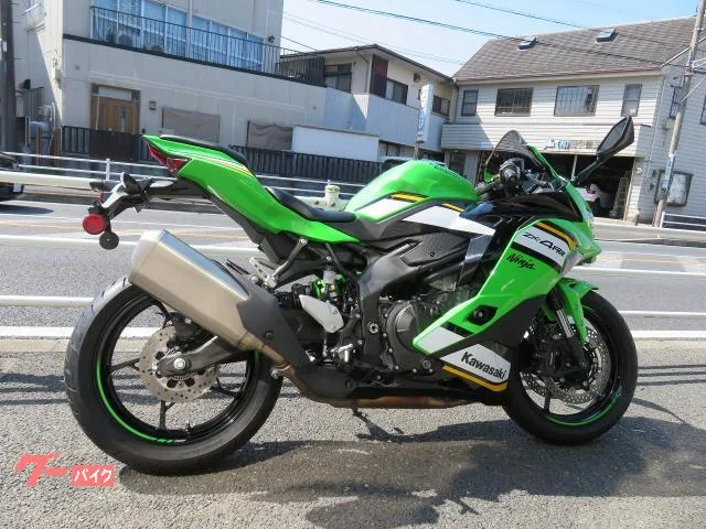 Kawasaki Ninja ZX-4RR KRT EDITION USB ETC2.0 2025 — миниатюра 3