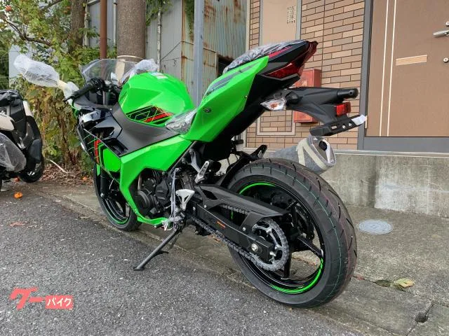 Kawasaki Ninja 400 KRT EDITION 2022 — миниатюра 3