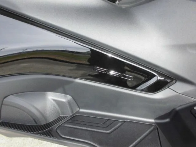 Yamaha TMAX560 TECHMAX 2026 2026 — миниатюра 5