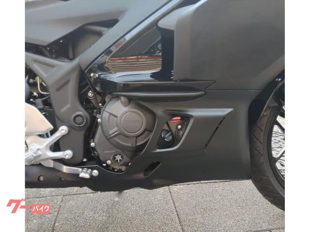 Yamaha YZF-R25 ABS 2025 - 5 CCU 2025 — миниатюра 3