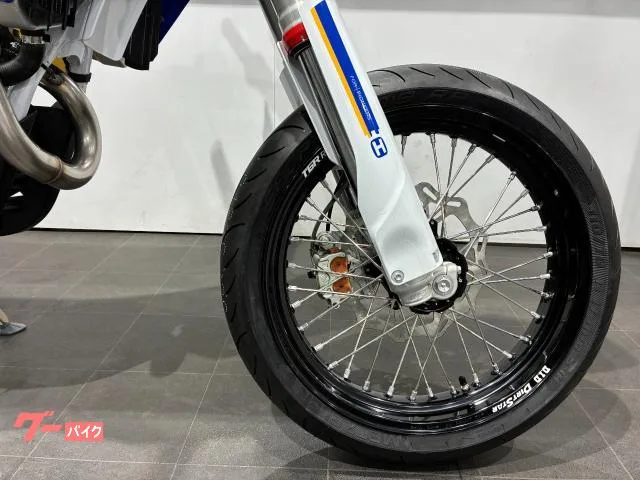HUSQVARNA FE250HERITAGE 2025 2025 — миниатюра 4