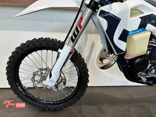 HUSQVARNA TE125 2026 — миниатюра 3