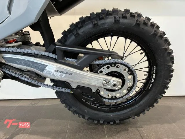 HUSQVARNA FE350 2026 2026 — миниатюра 2