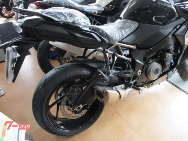 Suzuki GSX-S1000GT2023 2023 — миниатюра 2
