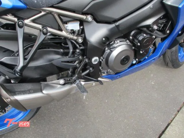 Suzuki GSX-S1000GT 2023 — миниатюра 5