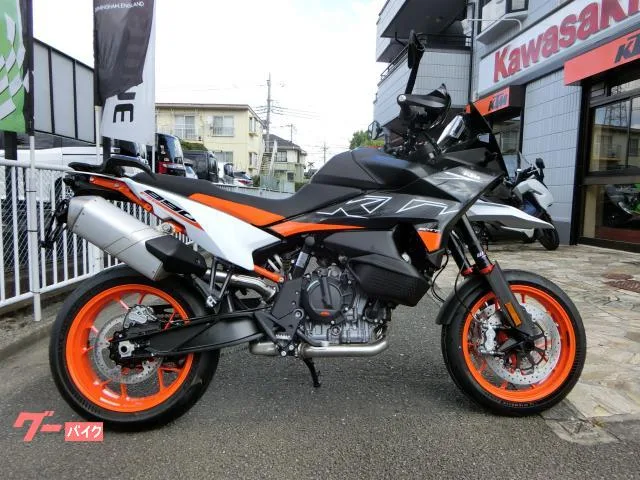 KTM 890SMT 2024 2024 — фото 1, купить с доставкой в Москву