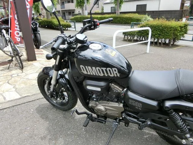 QJMOTOR SRV 250 2026 — миниатюра 3