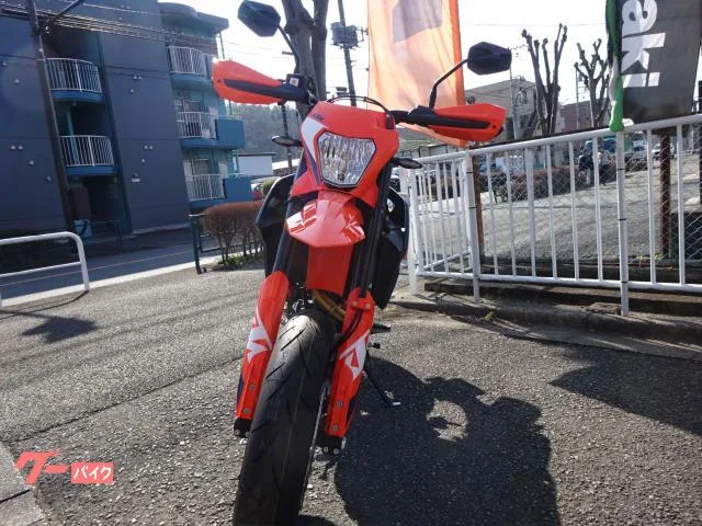 KTM 690SMC R PP 2024 — миниатюра 4