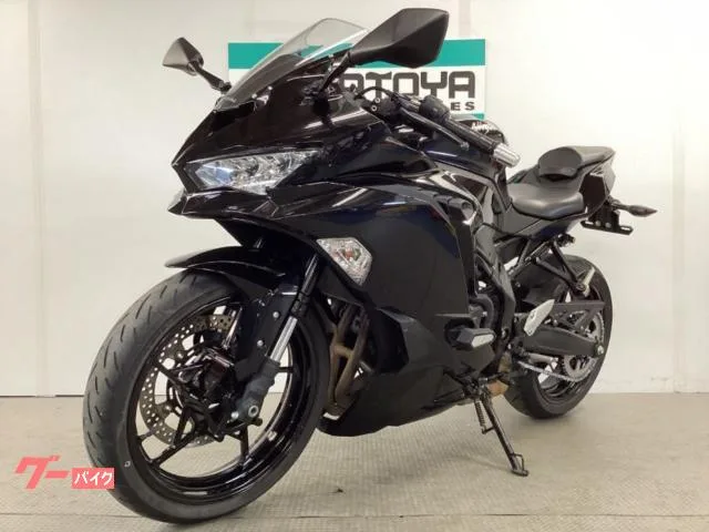 Kawasaki Ninja ZX-25R 2022 — миниатюра 3