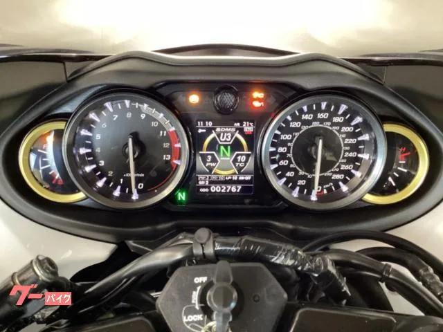 Suzuki (GSX1300R Hayabusa) 2023 — миниатюра 5