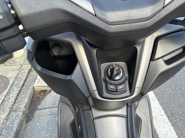 Yamaha NMAX 2025 — миниатюра 5