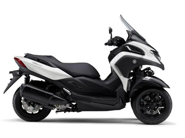 Yamaha 300 2025 — фото 1, купить с доставкой в Москву