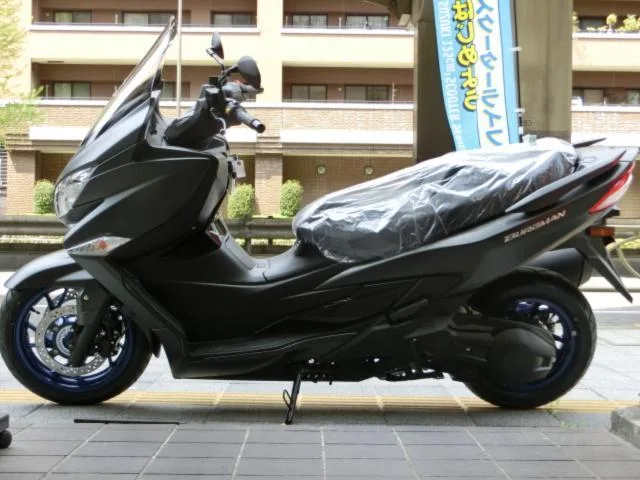 Suzuki 400 2024 — миниатюра 4