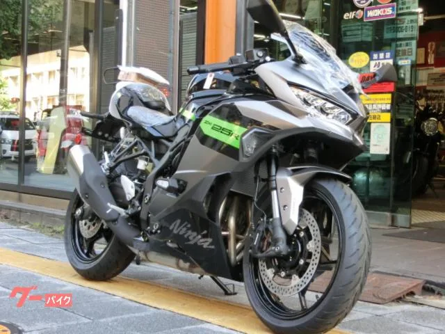 Kawasaki Ninja ZX-25R SE 2026 2026 — фото 1, купить с доставкой в Москву