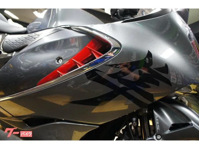 Suzuki (GSX1300R Hayabusa) USB 2022 — миниатюра 5