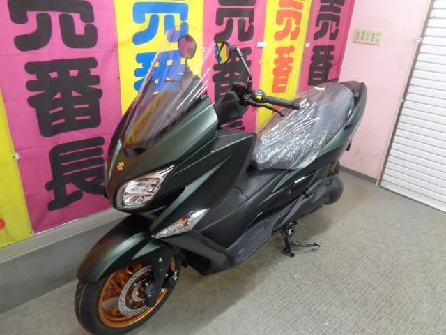 Suzuki 400 2026 — миниатюра 2