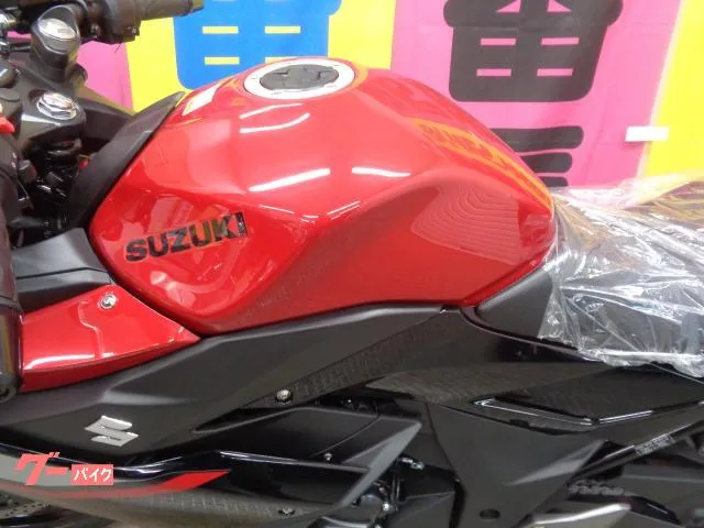 Suzuki GSX250R 2026 — миниатюра 3