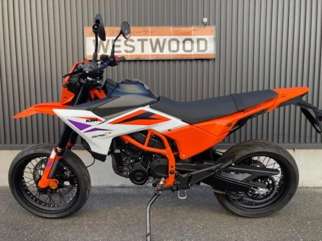 KTM 390SMC R 2026 2025 — миниатюра 2