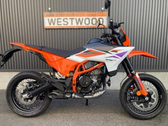 KTM 390SMC R 2026 2025 — фото 1, купить с доставкой в Москву