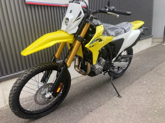 Suzuki DR-Z4S 2025 2025 — миниатюра 3