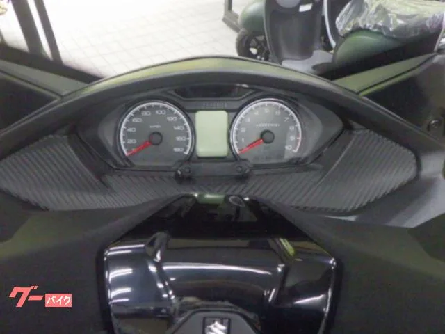 Suzuki 400 2026 — миниатюра 3