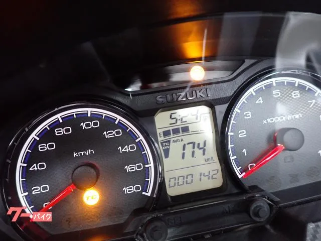 Suzuki 400 2025 — миниатюра 3