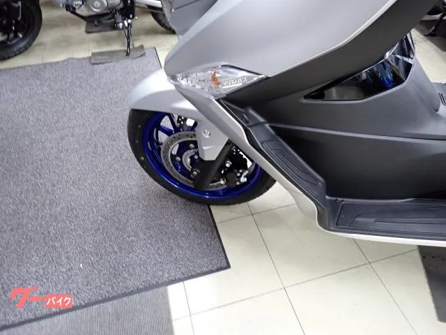 Suzuki 400 2025 — миниатюра 5